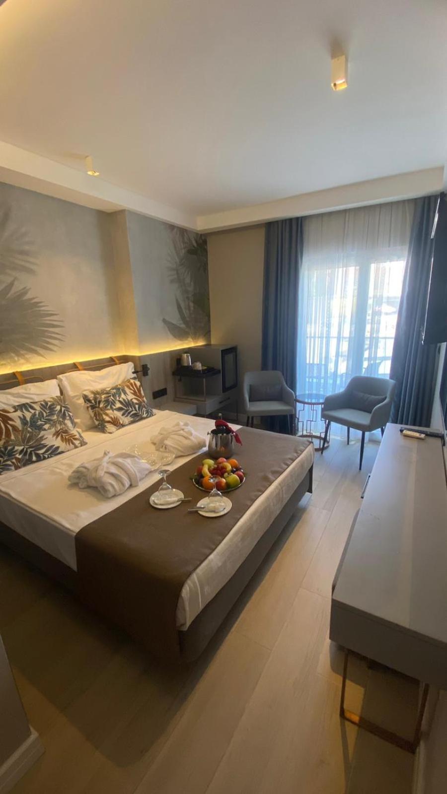 Alessia Hotel & Spa Side Bagian luar foto