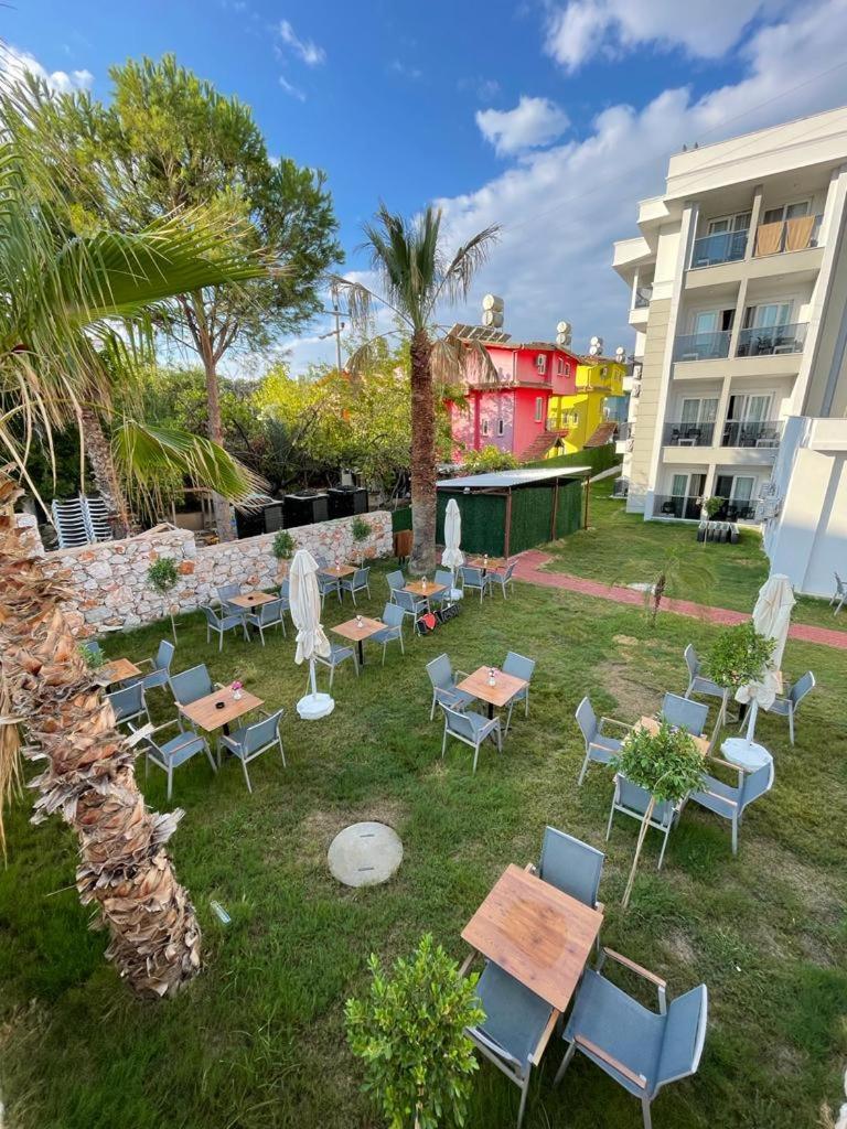 Alessia Hotel & Spa Side Bagian luar foto